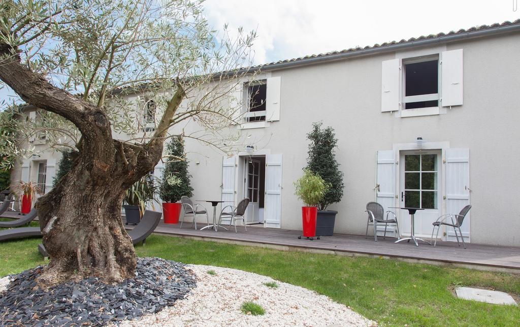 Logis Auberge De La Riviere Les Velluire-sur-Vendee Eksteriør billede