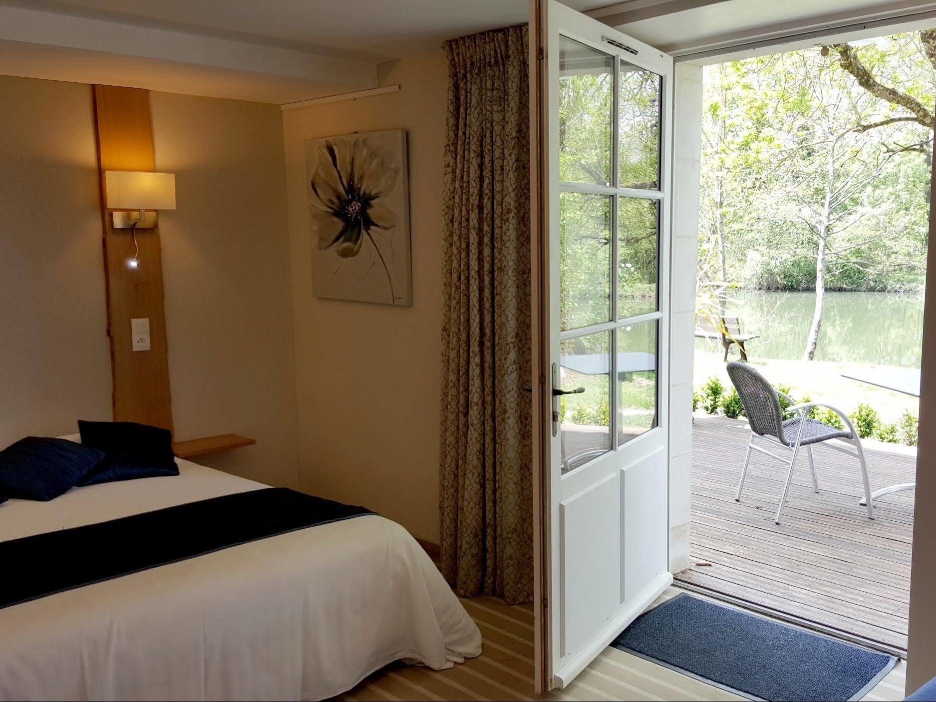 Logis Auberge De La Riviere Les Velluire-sur-Vendee Eksteriør billede